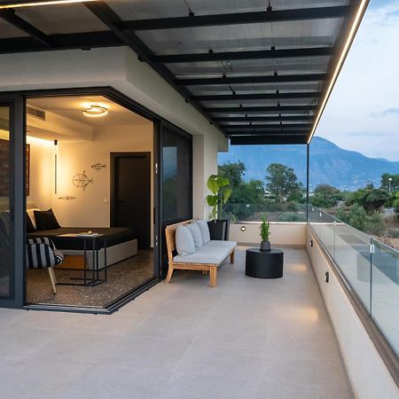 Villa Satori Kalamáta Buitenkant foto