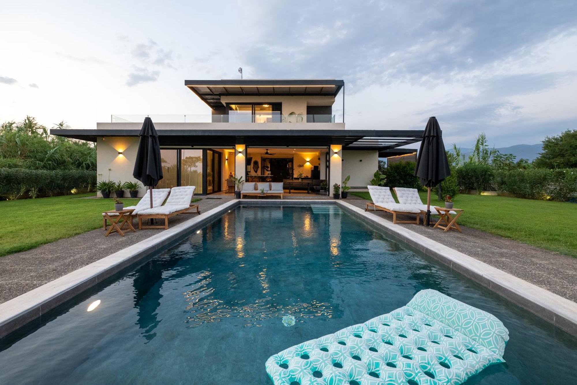 Villa Satori Kalamáta Buitenkant foto